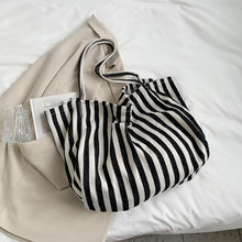 Load image into Gallery viewer, Quincy Striped Tote
