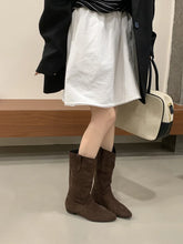 Load image into Gallery viewer, Amara Suede Boot