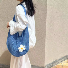 Load image into Gallery viewer, Saanvi Straw Tote
