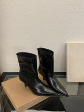 Load image into Gallery viewer, Noa Pointed Boot