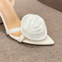 Load image into Gallery viewer, Poppy Rose Heel