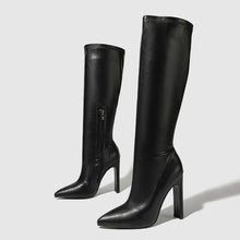 Load image into Gallery viewer, Clover Pointed Boot