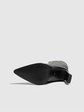 Load image into Gallery viewer, Clover Pointed Boot