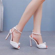 Load image into Gallery viewer, Emily Pearl Heel