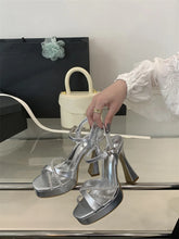 Load image into Gallery viewer, Esme Rhinestone Platform