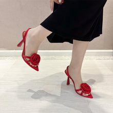 Load image into Gallery viewer, Poppy Rose Heel