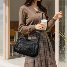 Load image into Gallery viewer, Icelynn Crossbody Bag