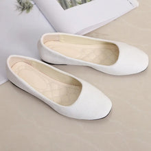 Load image into Gallery viewer, Waverly Suede Loafer