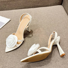 Load image into Gallery viewer, Poppy Rose Heel