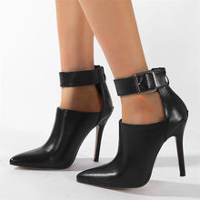 Load image into Gallery viewer, Everly Pointed Boot
