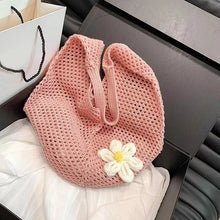 Load image into Gallery viewer, Saanvi Straw Tote