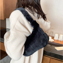 Load image into Gallery viewer, Arely Plush Bag
