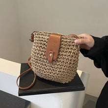 Load image into Gallery viewer, Henley Shoulder Bag
