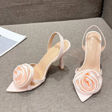 Load image into Gallery viewer, Poppy Rose Heel
