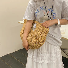 Load image into Gallery viewer, Annika Knitted Bag
