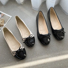 Load image into Gallery viewer, Jolie Bow Flat
