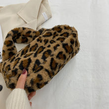 Load image into Gallery viewer, Akira Leopard Bag
