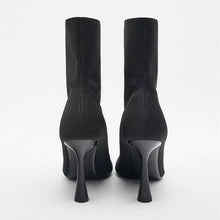 Load image into Gallery viewer, Quinn Black Boot
