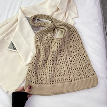 Load image into Gallery viewer, Etta Knitted Bag
