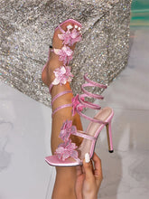 Load image into Gallery viewer, Genevieve Floral Heel

