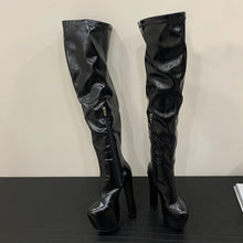 Load image into Gallery viewer, Veronica Black Boot
