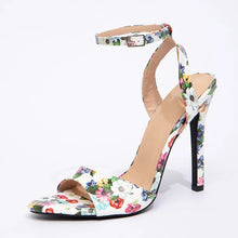 Load image into Gallery viewer, Claire Floral Heel
