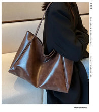 Load image into Gallery viewer, Romy Leather Tote
