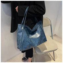 Load image into Gallery viewer, Romy Leather Tote
