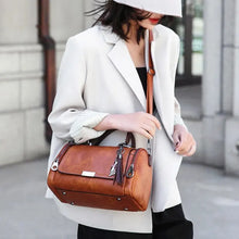 Load image into Gallery viewer, Madalyn Tassel Bag
