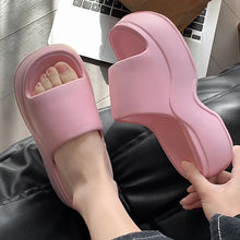 Load image into Gallery viewer, Lilyana Platform Slide
