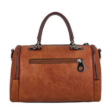 Load image into Gallery viewer, Madalyn Tassel Bag
