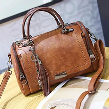 Load image into Gallery viewer, Madalyn Tassel Bag
