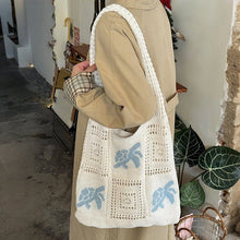 Load image into Gallery viewer, Ainara Turtle Tote
