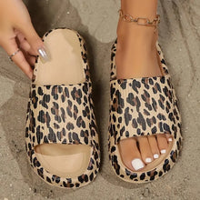 Load image into Gallery viewer, Kimber Leopard Slide
