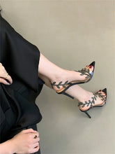 Load image into Gallery viewer, Juniper Gold Leaf
