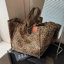 Load image into Gallery viewer, Ainhoa Leopard Bag
