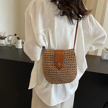 Load image into Gallery viewer, Henley Shoulder Bag
