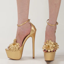 Load image into Gallery viewer, Olivia Gold Platform
