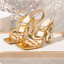 Load image into Gallery viewer, Saoirse Chain Heel
