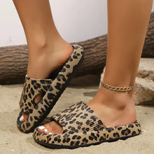 Load image into Gallery viewer, Kimber Leopard Slide
