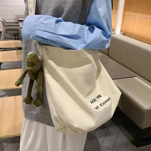 Load image into Gallery viewer, Harmoni Shoulder Bag
