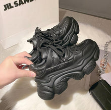 Load image into Gallery viewer, Mikaela Platform Sneakers
